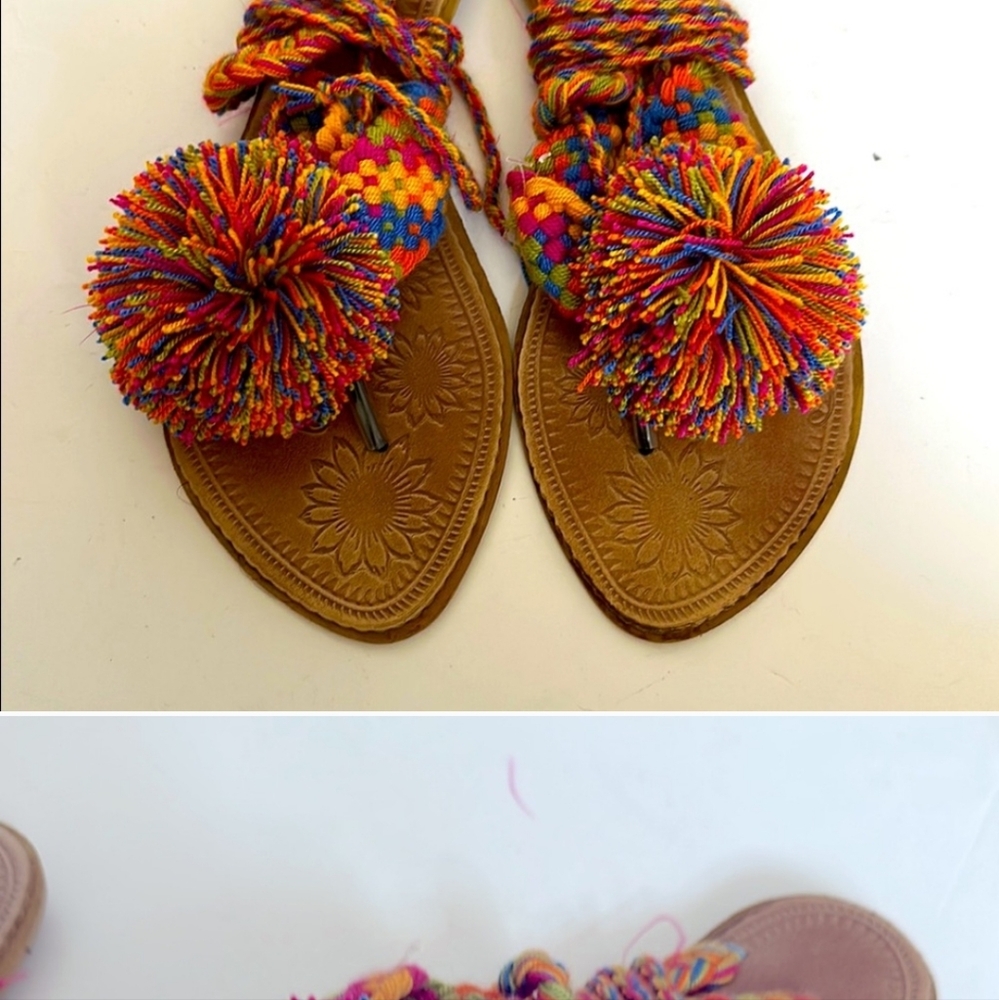 NWOT Katico Colorful Pom-Pom Women's Sandals - Picture 5 of 6